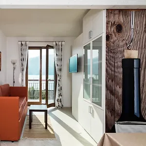 https://villa-pifferi.hotelinveneto.com